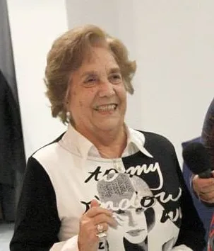 Biblioteca Carmen Cazaña